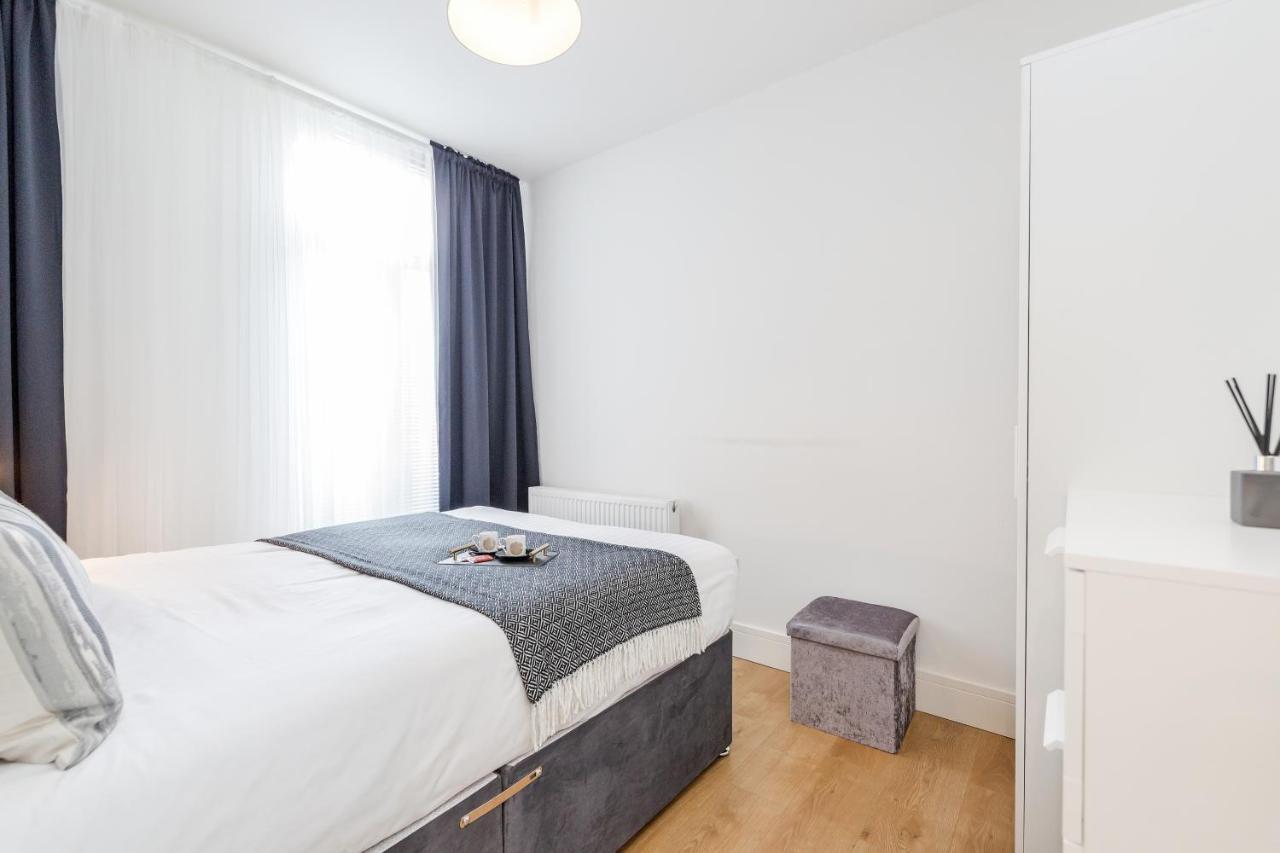 2 Bedrooms Serviced Apartment Excel Exhibition Centre, O2 Arena, Stratford Olympic City, Forest Gate, Central לונדון מראה חיצוני תמונה