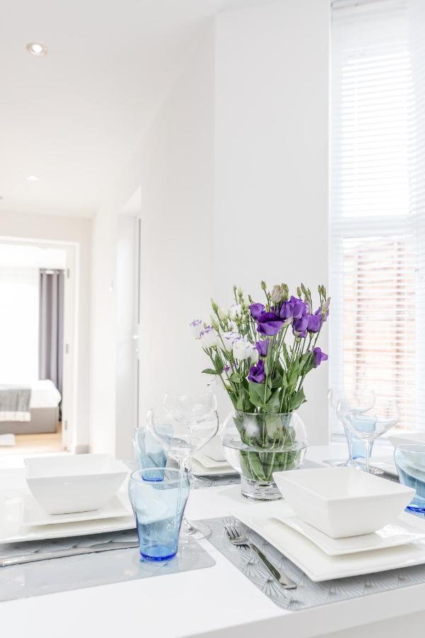 2 Bedrooms Serviced Apartment Excel Exhibition Centre, O2 Arena, Stratford Olympic City, Forest Gate, Central לונדון מראה חיצוני תמונה